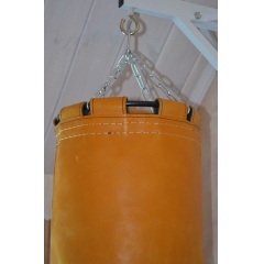 Подвесной боксерский мешок и груша Рокки 120х40 см. 50 кг кожа рыжий в Тольятти по цене 27440 ₽